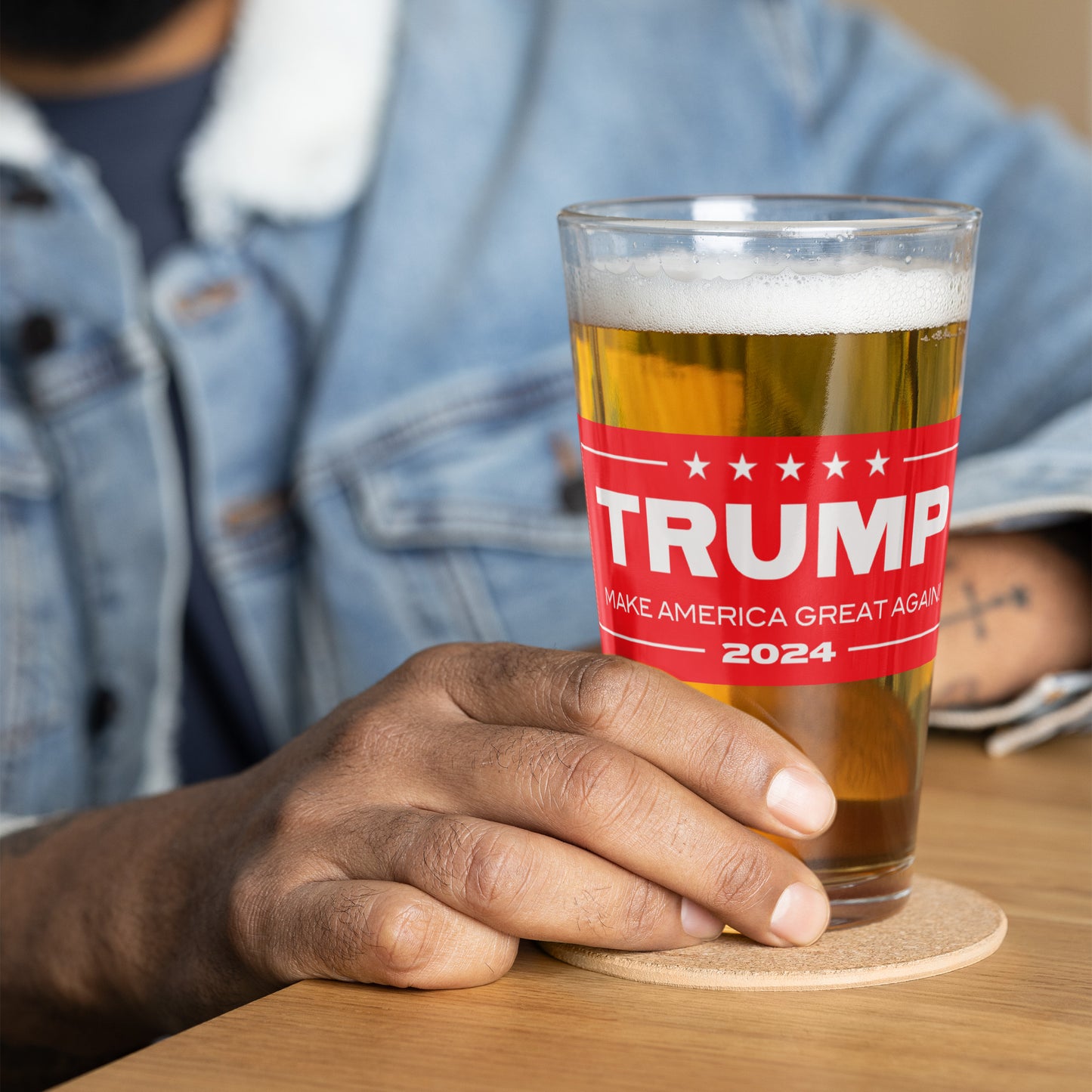 TRUMP 2024 MAGA Shaker pint glass