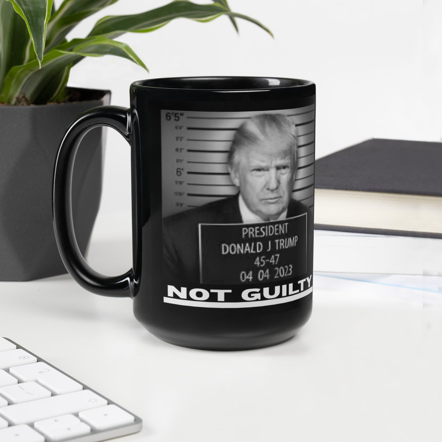 Trump Not Guilty "Faux" Mug Shot Black Glossy Mug (Gray Lettering)